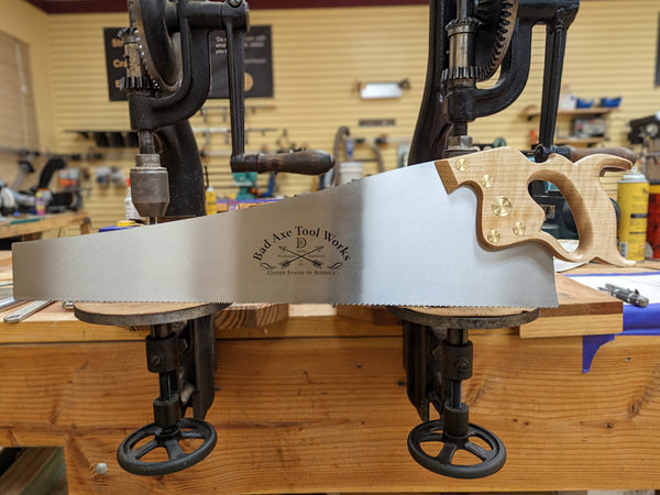 Bad axe tool works 22 inch d8 hand panel saw with a maple handle 