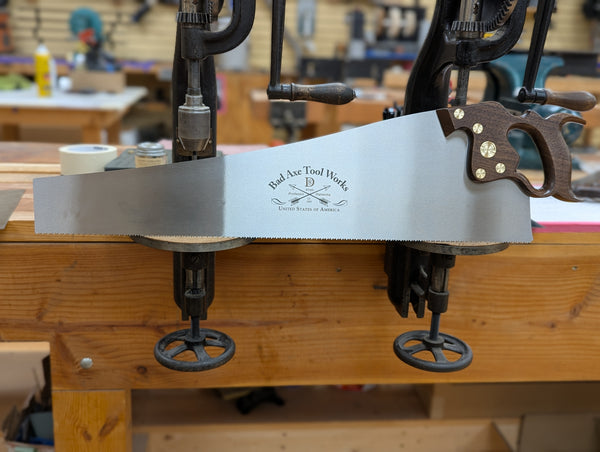 Bad Axe D8 24" Cross-Cut 9 PPI Panel Saw- Regular